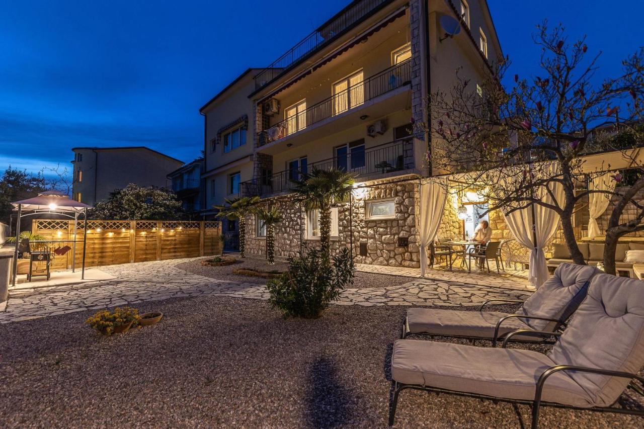 Apartment Levante 茨里克韦尼察 外观 照片