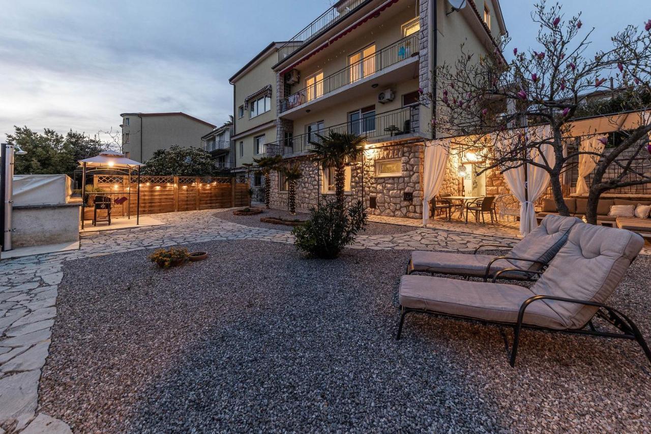 Apartment Levante 茨里克韦尼察 外观 照片
